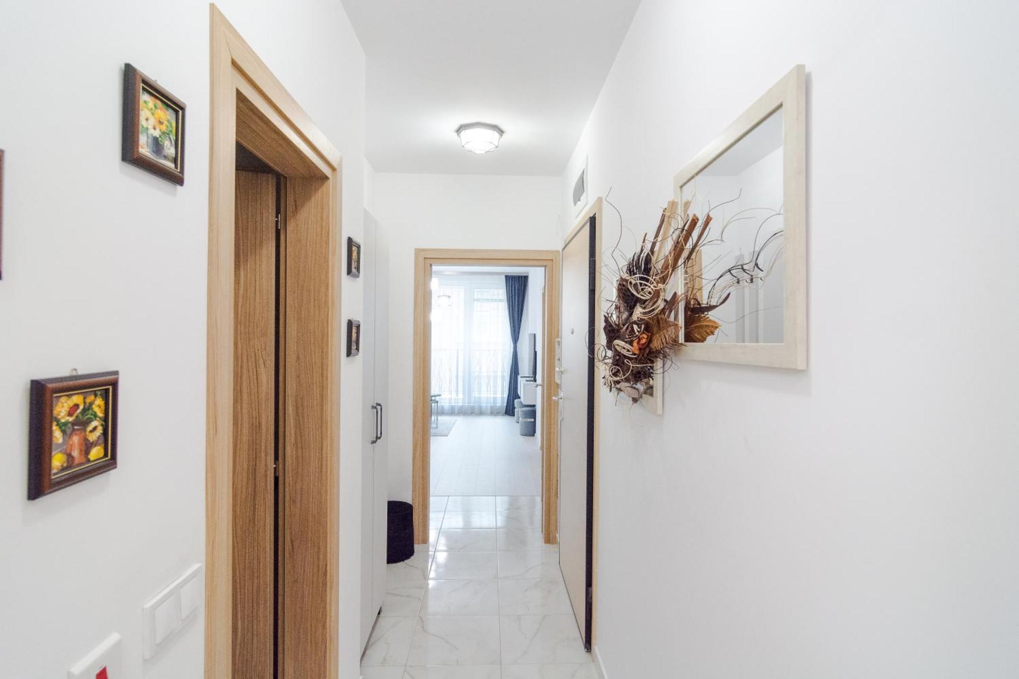Paris Luxury Top Centre 2Bdr Apt W Work Desk And Wifi Near Nevsky Cathedral Sofia Exterior photo